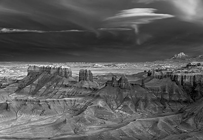 Nacdeous Over Badlands 